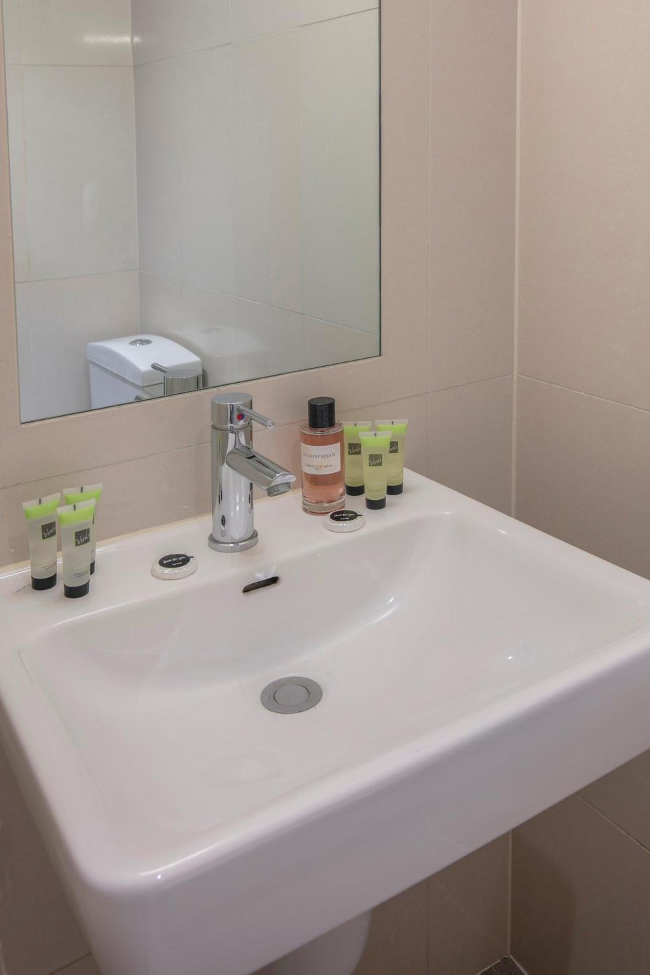Queensway Hotel, Sure Hotel Collection By Best Western Londres Quarto foto